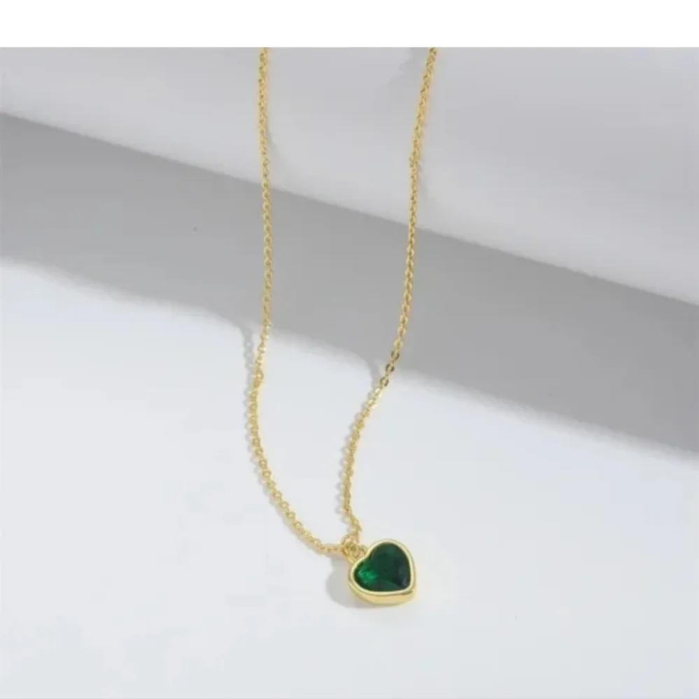 Gold Heart Pendant Necklace with Green Stone - Picture 1 of 3
